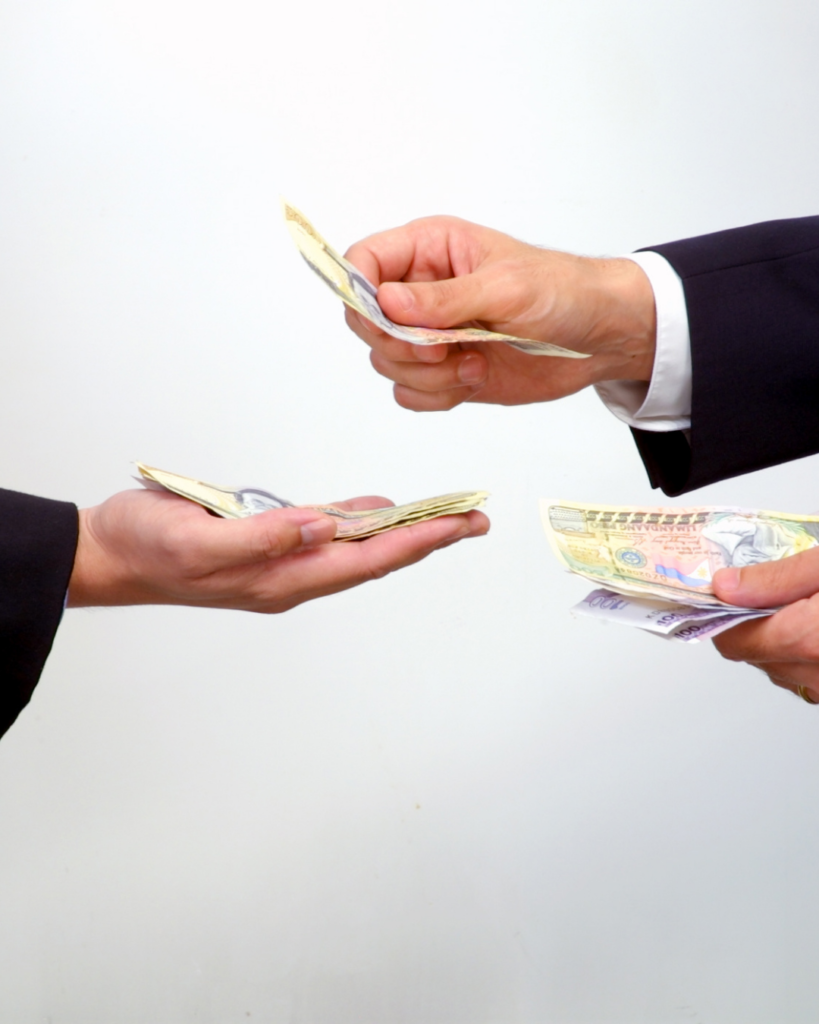 BISAKAH PERSEROAN MEMAKSA BUYBACK SAHAM DENGAN KONSINYASI?